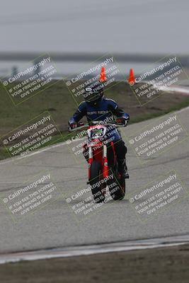 media/Nov-29-2025-TrackDaz (Sat) [[10ae2d9bce]]/C Group/Session 3 (Outside Grapevine)/